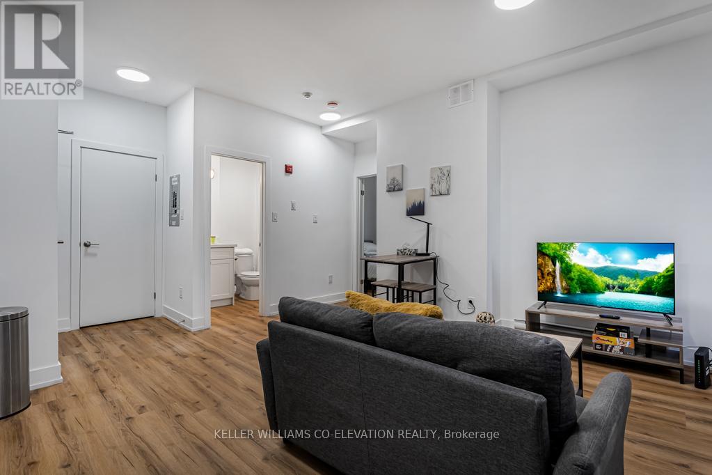 10 - 610 King Street E, Hamilton, Ontario  L8N 1E2 - Photo 9 - X12662386