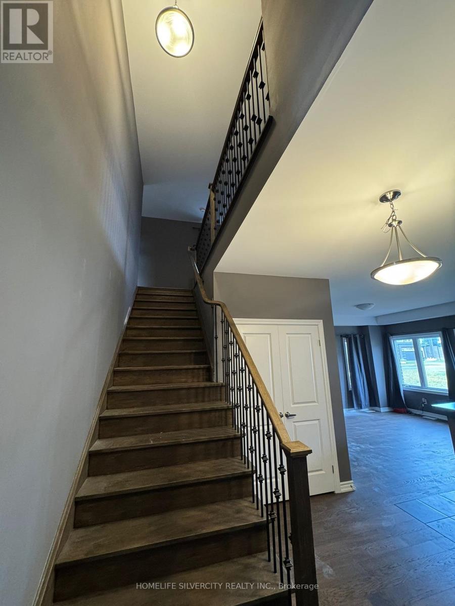 25 Mclaughlin Street, Welland, Ontario  L3B 0J9 - Photo 7 - X12753402