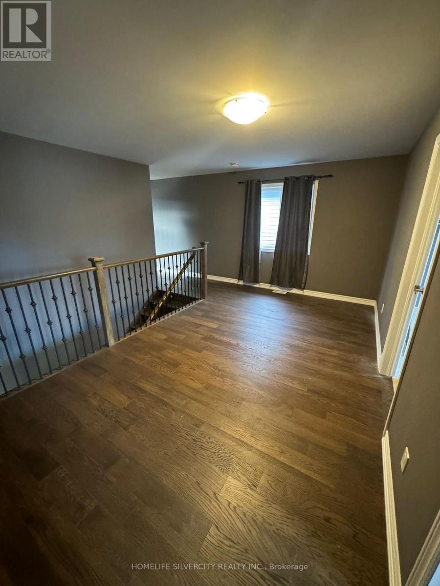 25 Mclaughlin Street, Welland, Ontario  L3B 0J9 - Photo 9 - X12753402