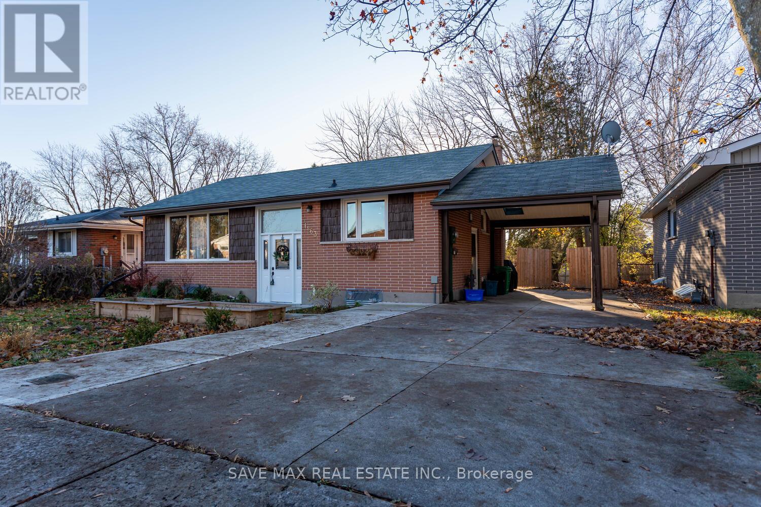 1163 Algonquin Boulevard, Peterborough, Ontario  K9H 6N1 - Photo 3 - X12753416