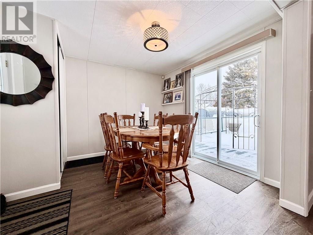 100 Corbin Avenue, Wahnapitae, Ontario   - Photo 14 - 2126278