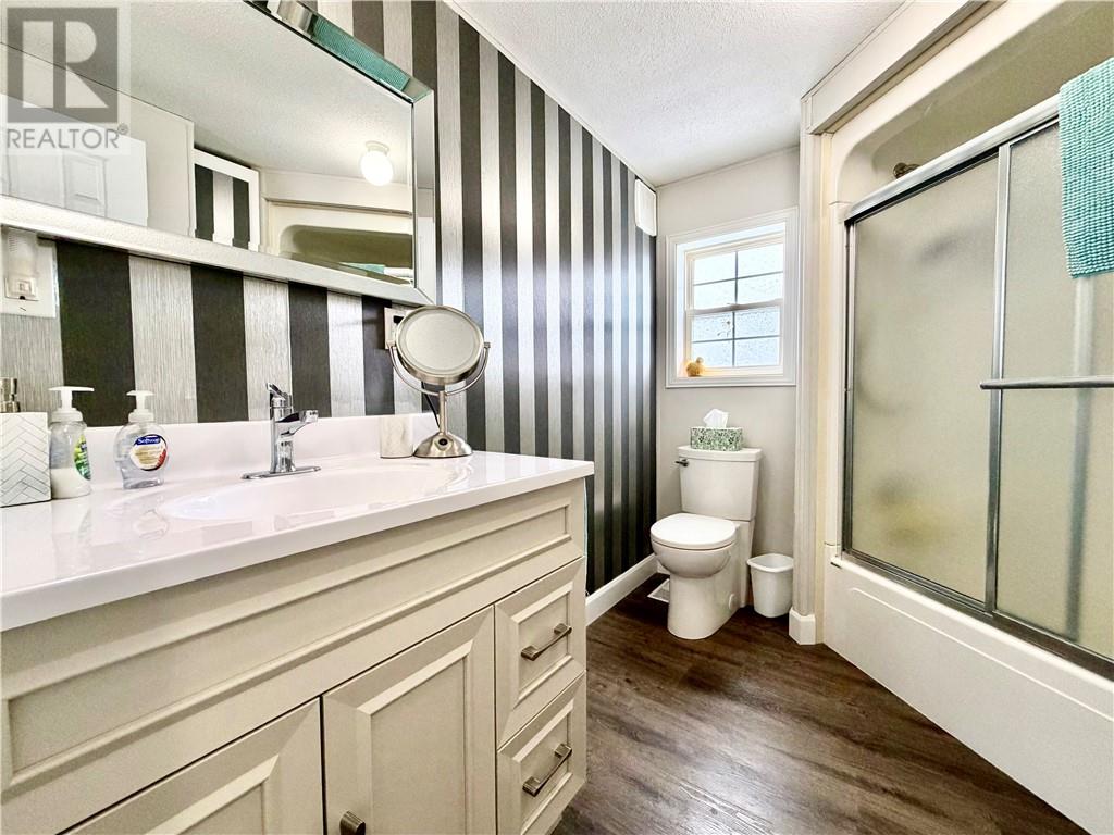 100 Corbin Avenue, Wahnapitae, Ontario   - Photo 18 - 2126278