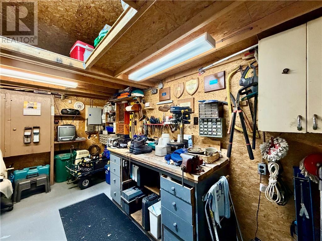 100 Corbin Avenue, Wahnapitae, Ontario   - Photo 30 - 2126278