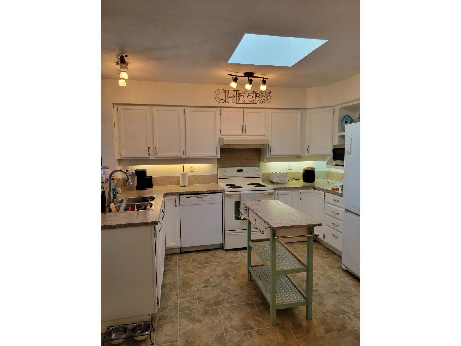 305 9295 122 Street, Surrey, British Columbia  V3V 4L4 - Photo 13 - R3079890