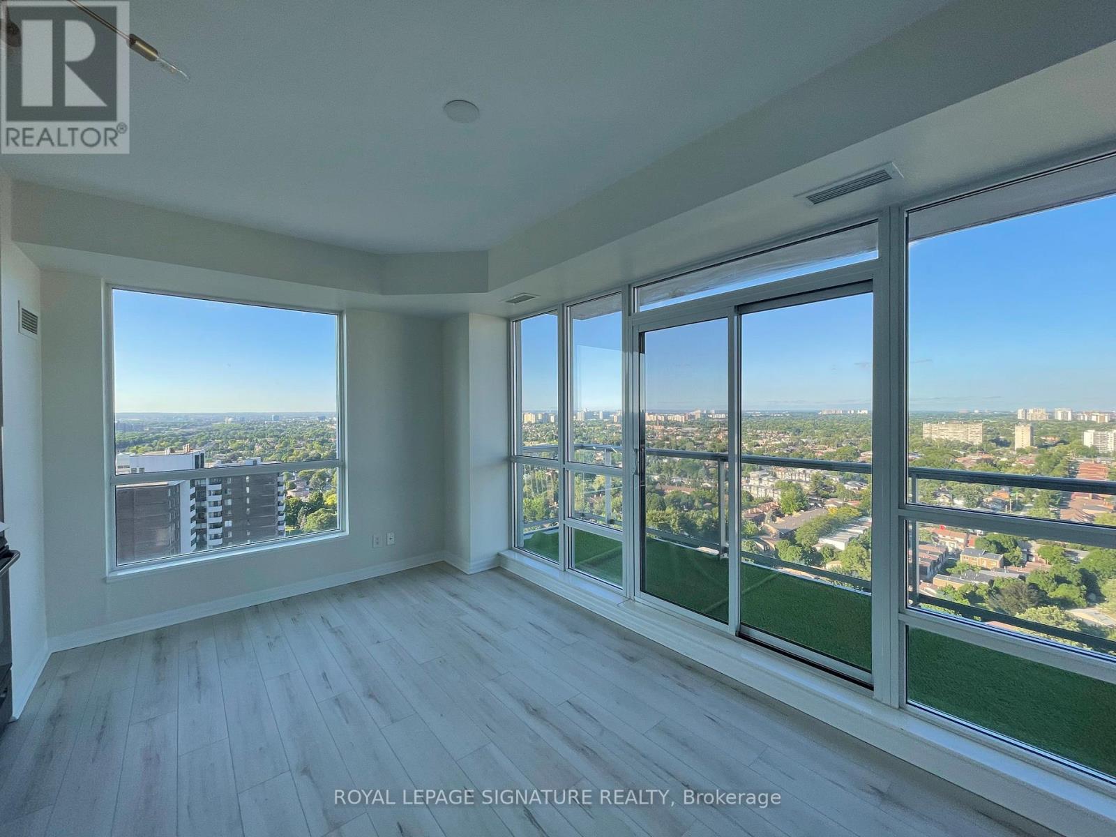 2505 - 30 Herons Hill Way, Toronto, Ontario  M2J 0A7 - Photo 11 - C12684106