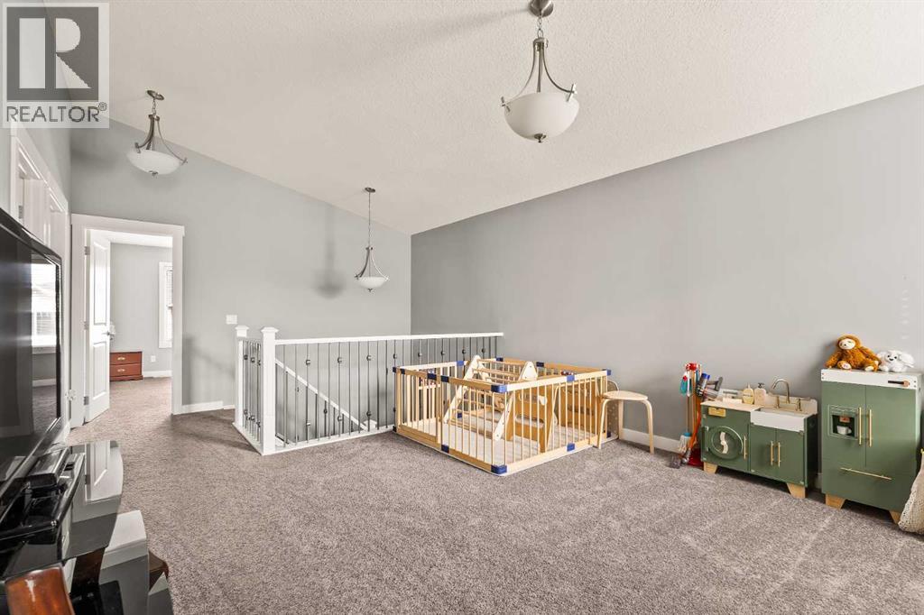 313 Evansglen Drive Nw, Calgary, Alberta  T3P 0X7 - Photo 15 - A2277909