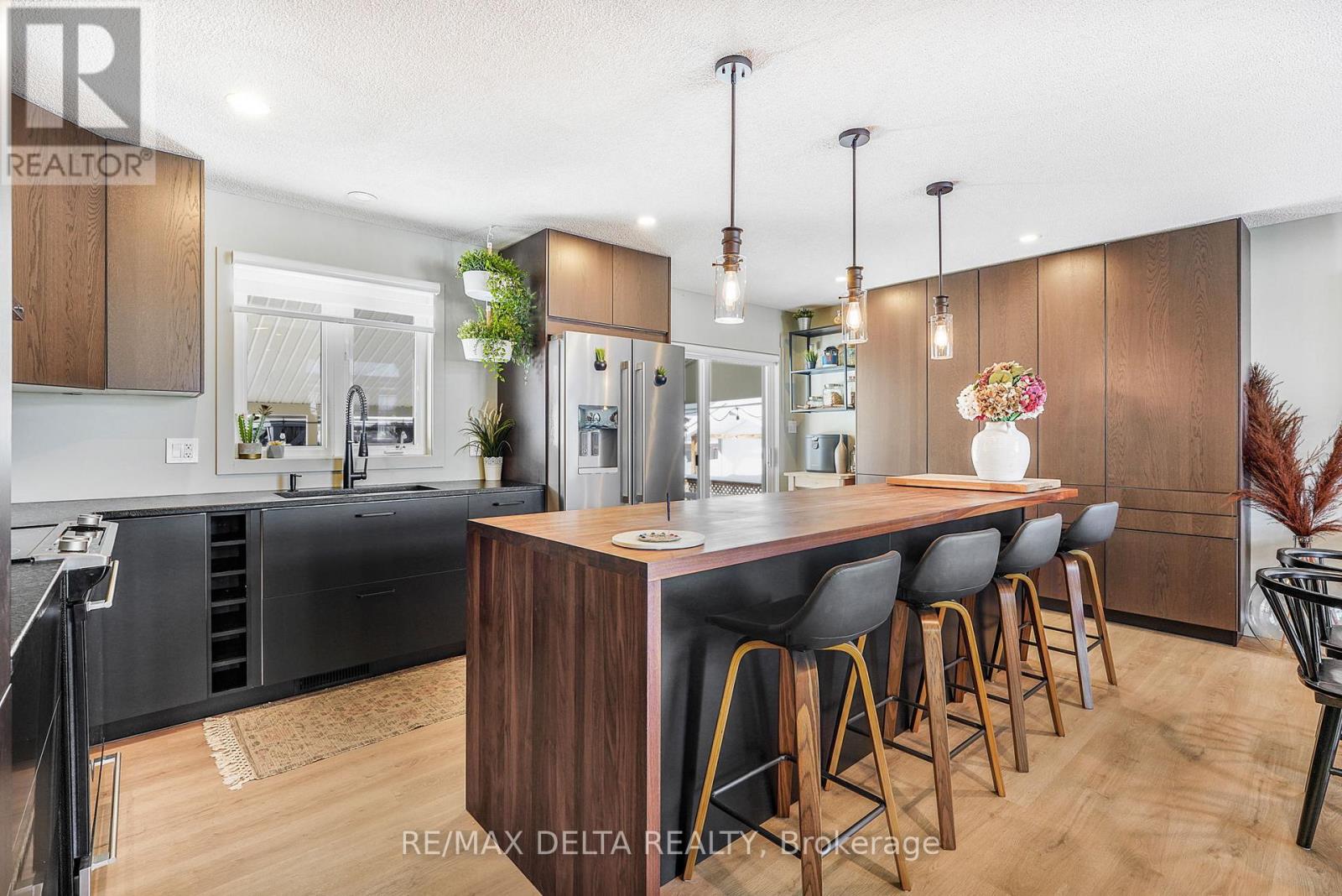 146 Sandra Crescent, Clarence-Rockland, Ontario  K4K 1N7 - Photo 11 - X12753778