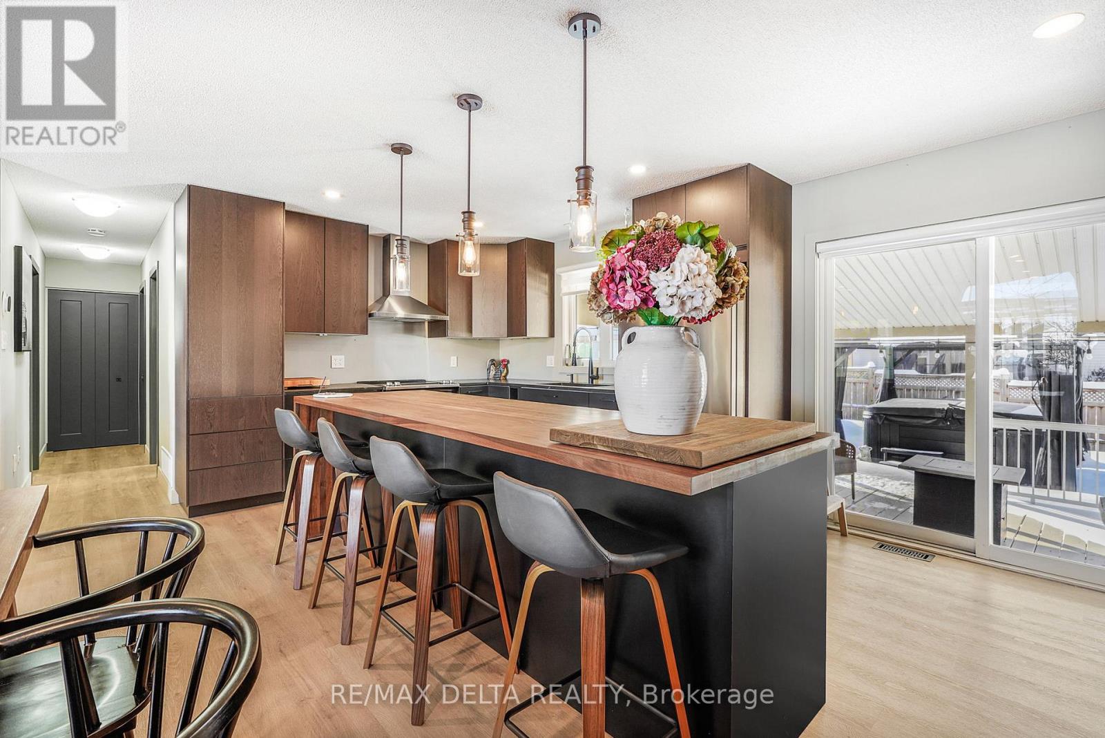 146 Sandra Crescent, Clarence-Rockland, Ontario  K4K 1N7 - Photo 12 - X12753778