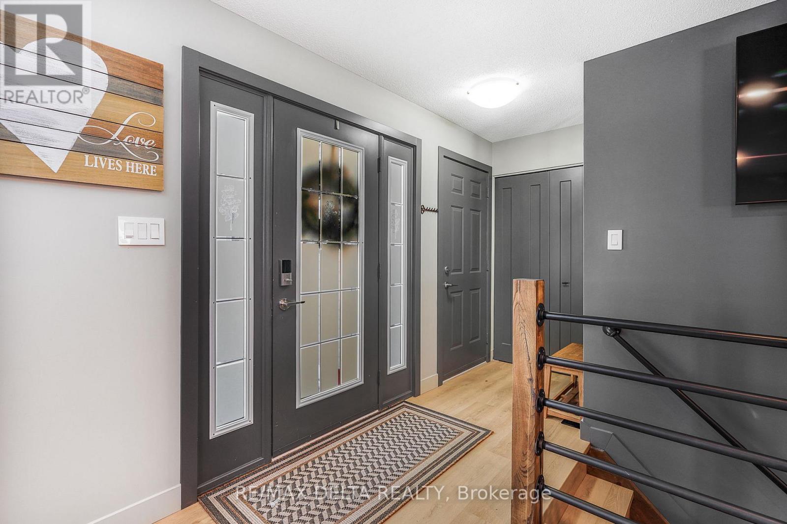 146 Sandra Crescent, Clarence-Rockland, Ontario  K4K 1N7 - Photo 4 - X12753778