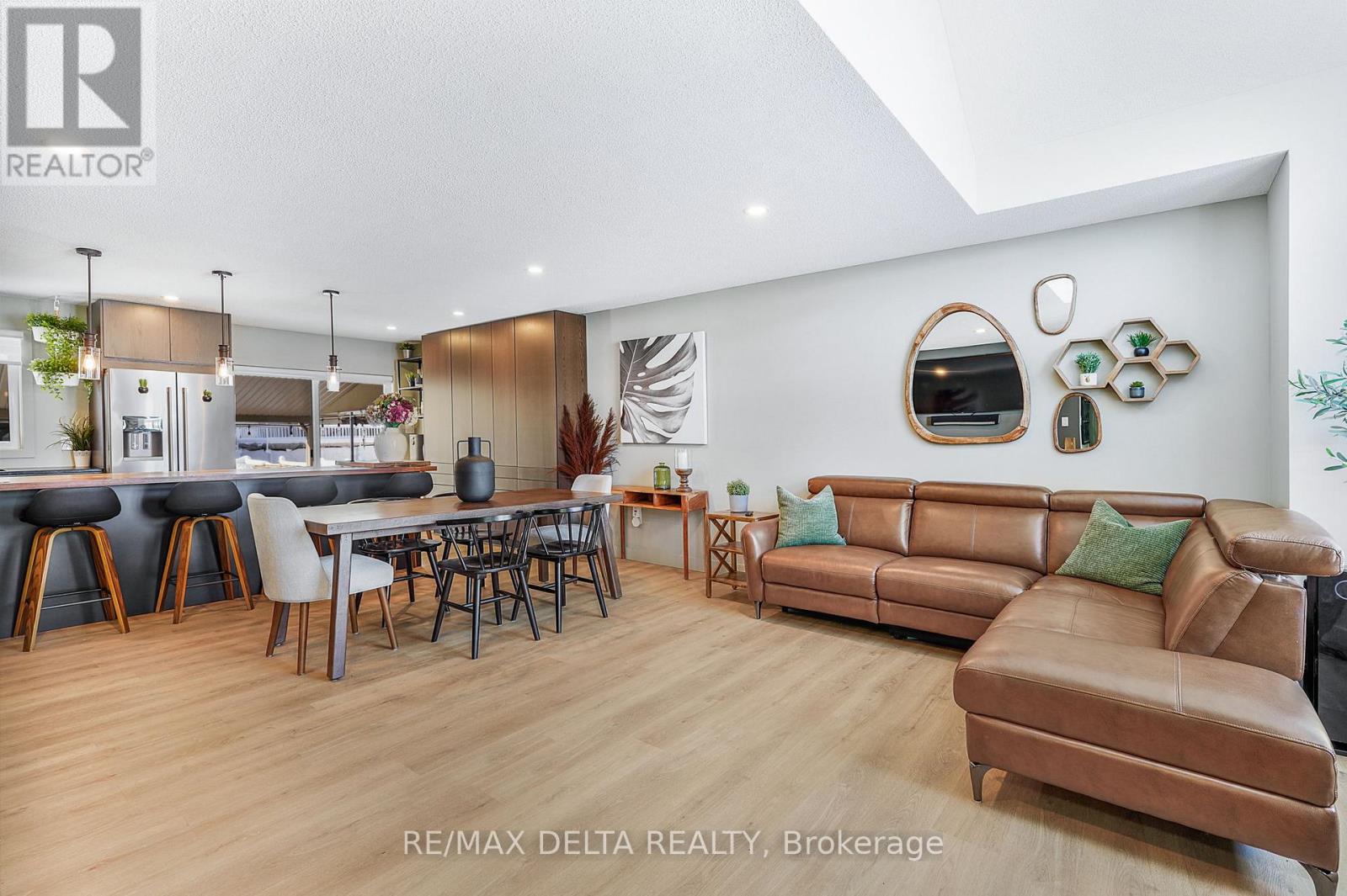 146 Sandra Crescent, Clarence-Rockland, Ontario  K4K 1N7 - Photo 7 - X12753778