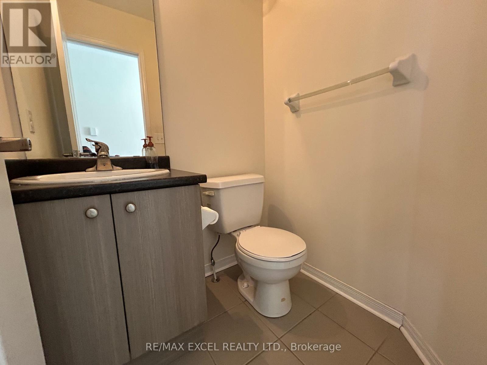 18 James Govan Drive, Whitby, Ontario  L1N 0J8 - Photo 6 - E12752874