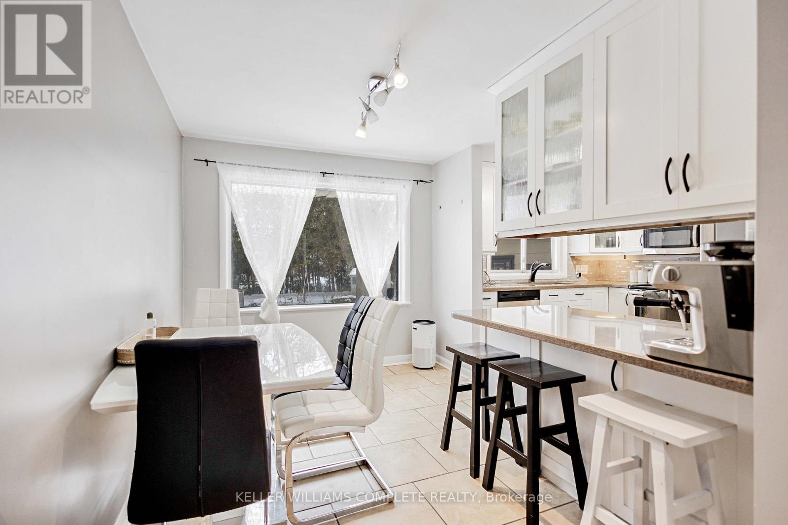 64 Evelyn Street, Brantford, Ontario  N3R 3H1 - Photo 9 - X12603728