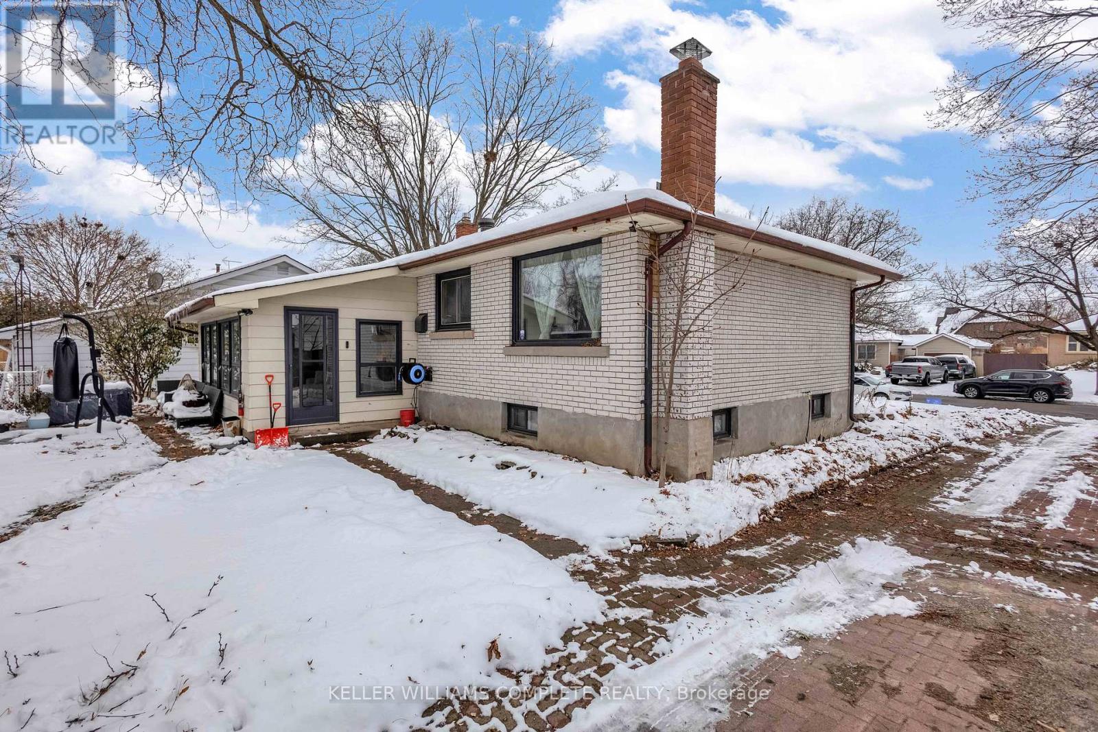 64 Evelyn Street, Brantford, Ontario  N3R 3H1 - Photo 32 - X12603728