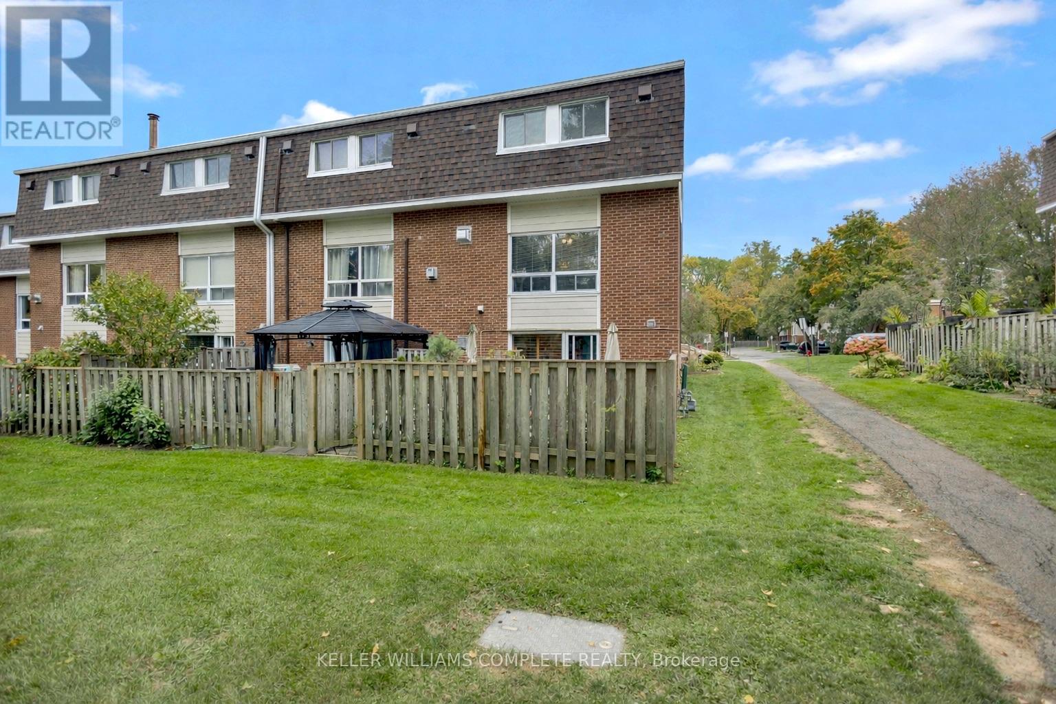 90 Ann Street, Hamilton, Ontario  L9H 5P1 - Photo 37 - X12700542