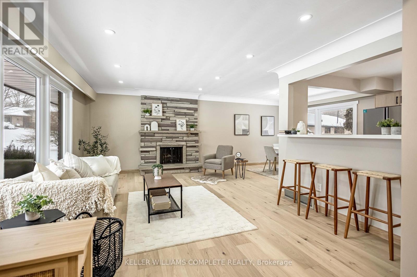 626 Iroquois Avenue, Hamilton, Ontario  L9G 3B4 - Photo 10 - X12738898