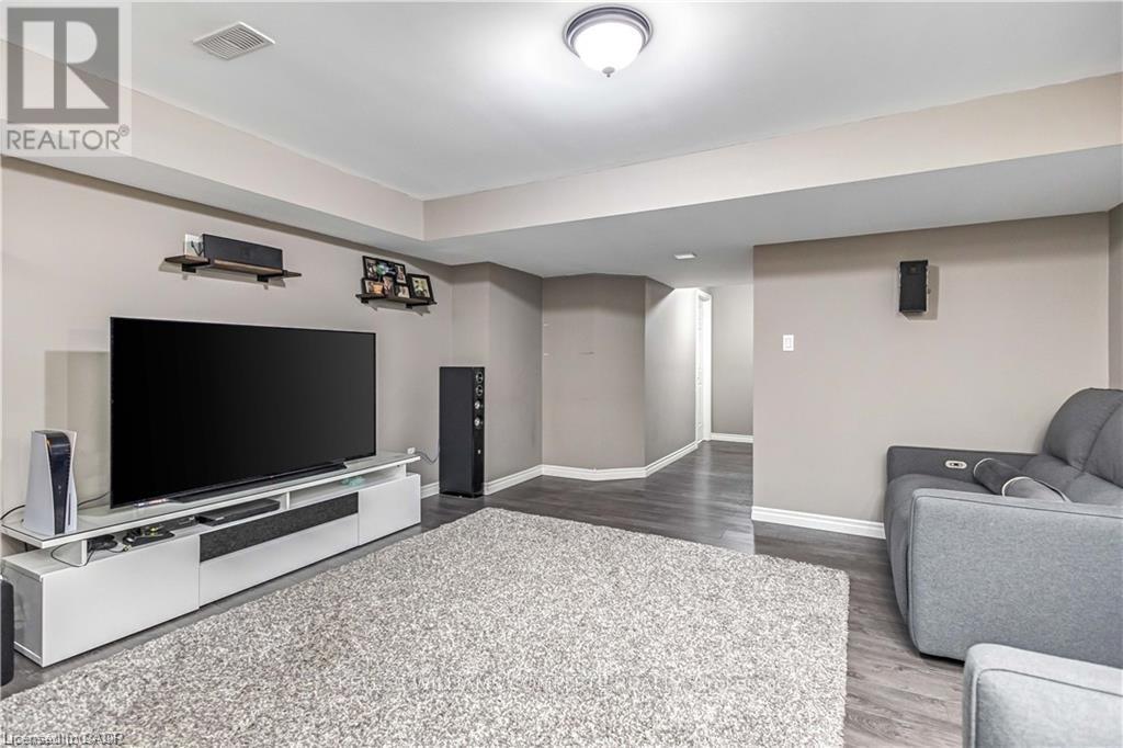 24 Macbean Crescent, Hamilton, Ontario  L8B 0S5 - Photo 42 - X12736466