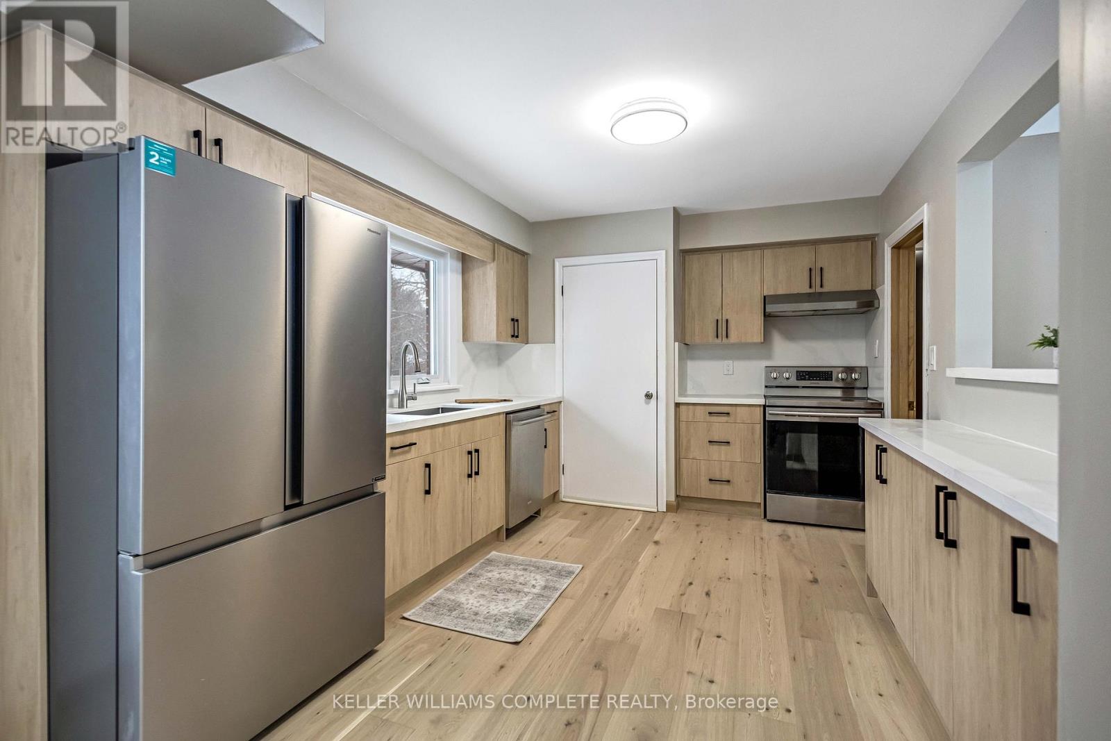 626 Iroquois Avenue, Hamilton, Ontario  L9G 3B4 - Photo 15 - X12738898