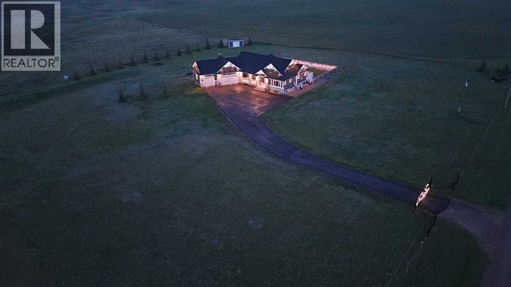 273250 Range Road 270, Rural Rocky View County, Alberta  T0M 1B0 - Photo 2 - A2247767