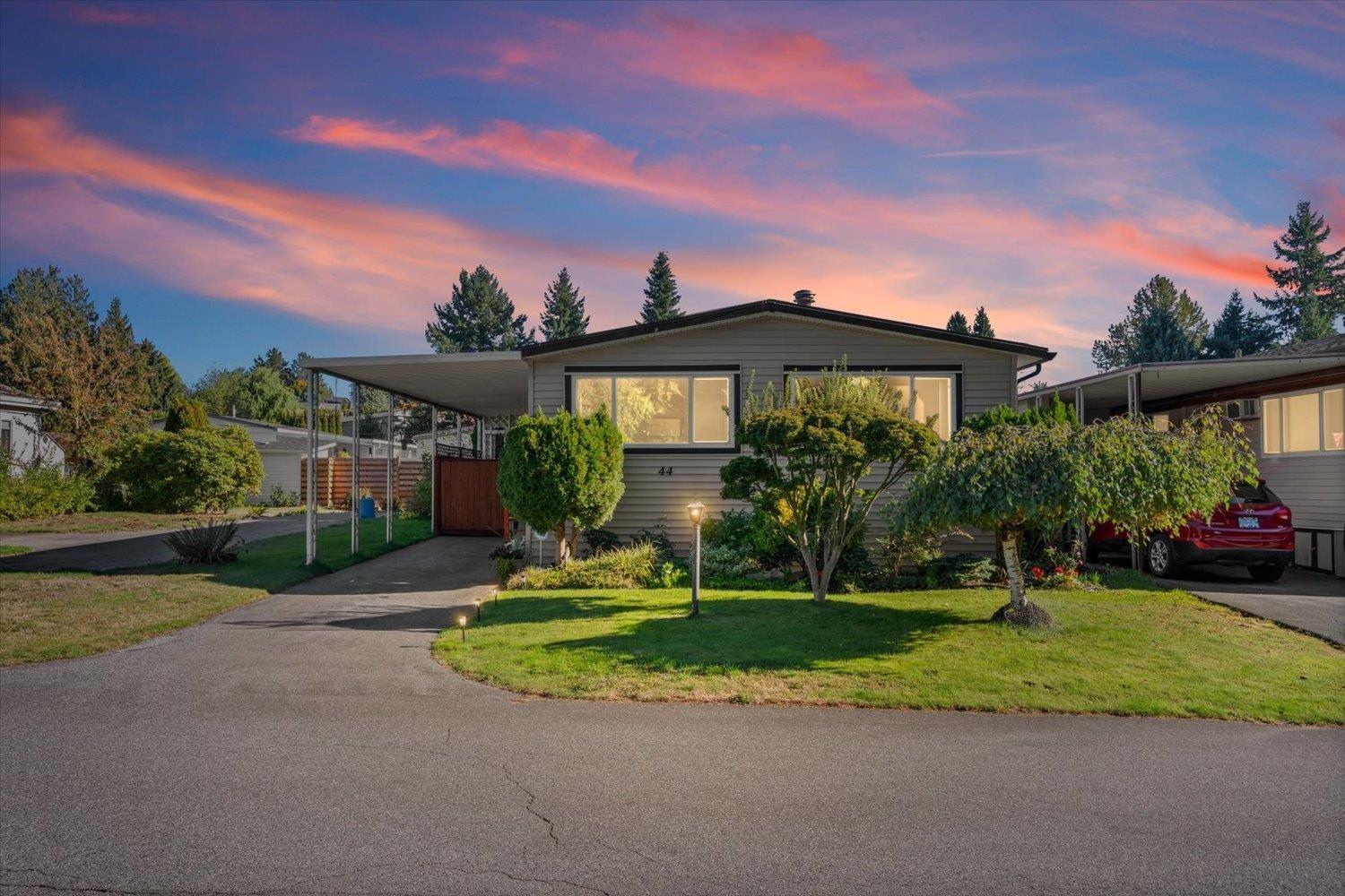 44 31313 LIVINGSTONE AVENUE, Abbotsford, British Columbia