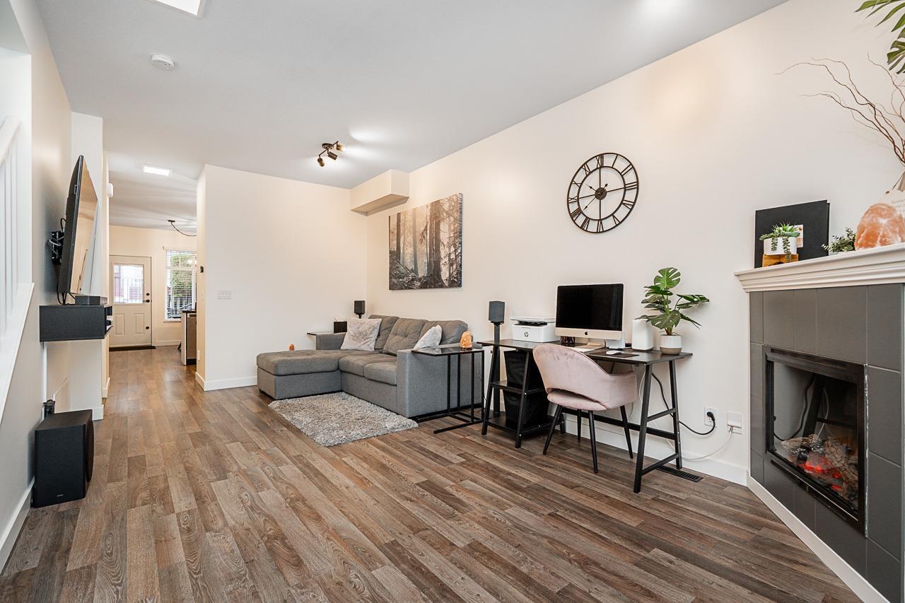 8 19455 65 Avenue, Surrey, British Columbia  V4N 0Z1 - Photo 11 - R3085608