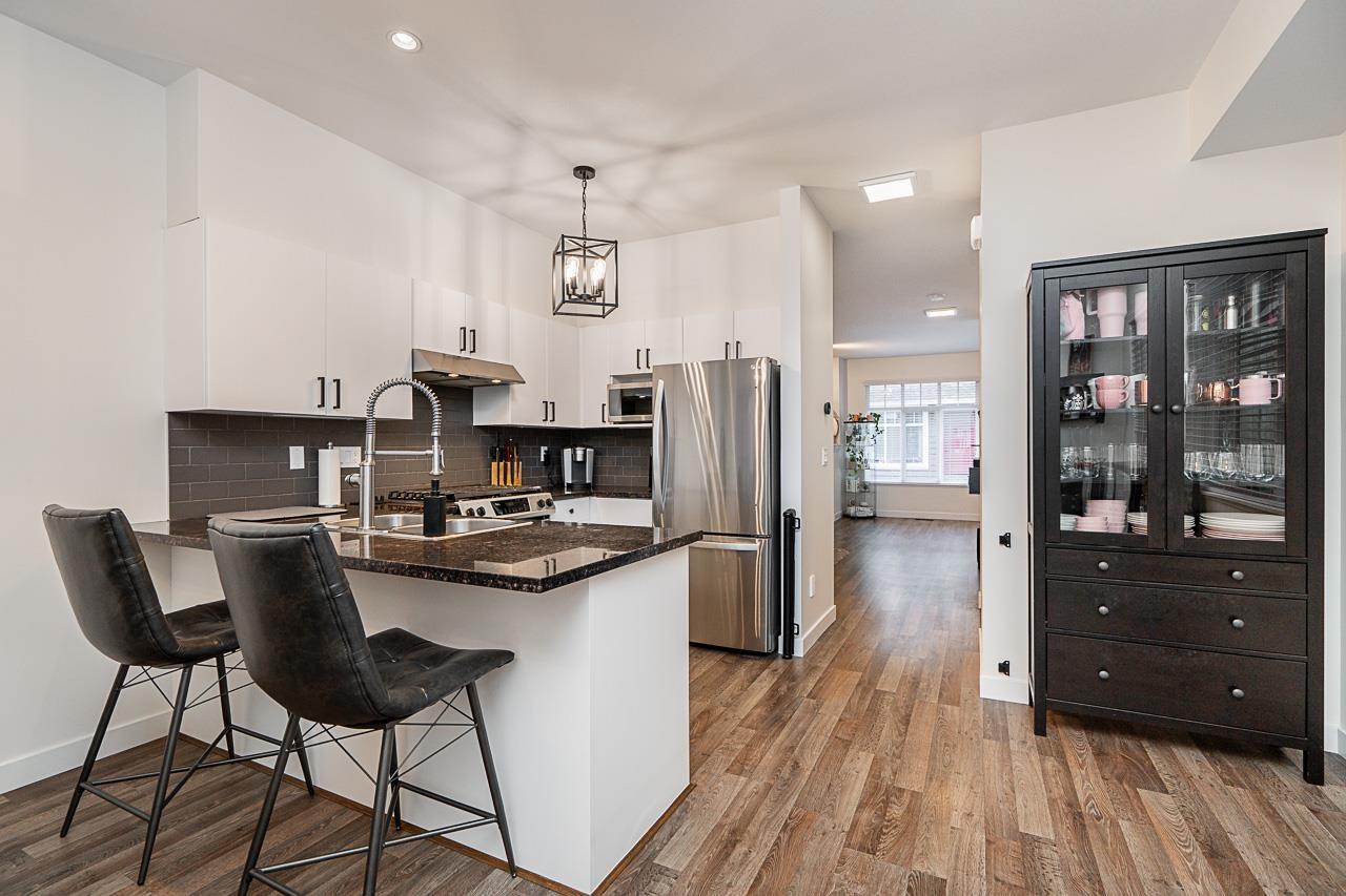 8 19455 65 Avenue, Surrey, British Columbia  V4N 0Z1 - Photo 6 - R3085608