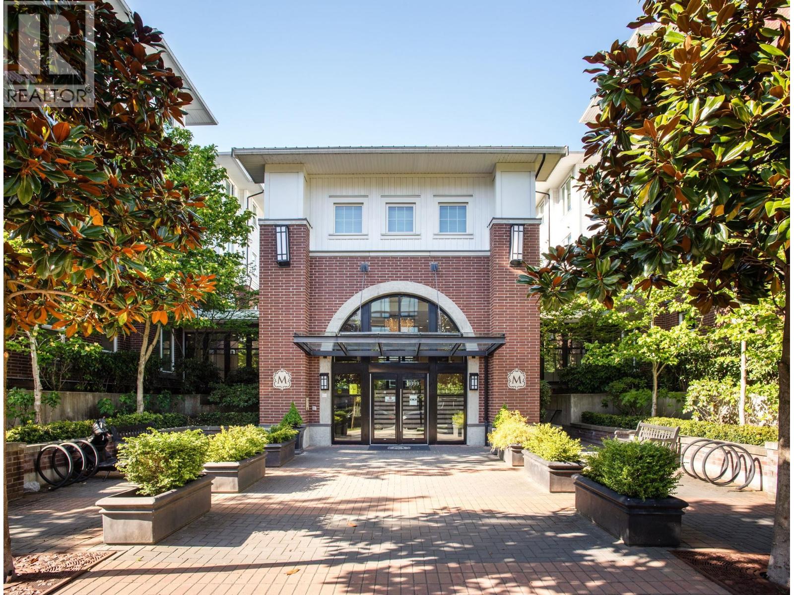 121 9399 ODLIN ROAD, Richmond, British Columbia