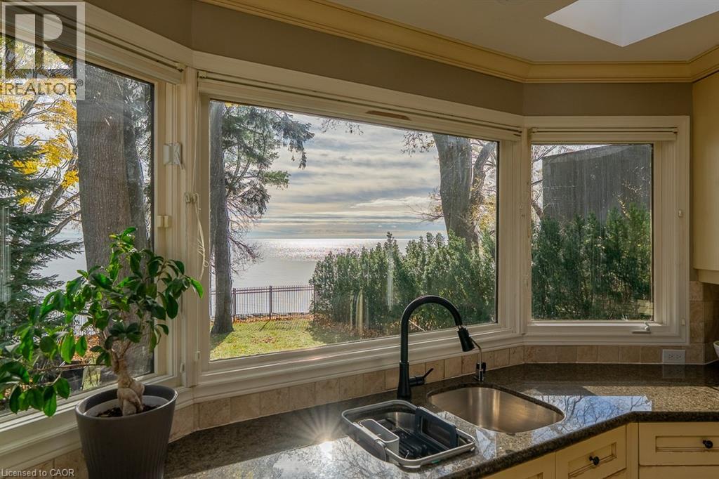 2372 Carrington Place, Oakville, Ontario  L6J 5P4 - Photo 13 - 40786992