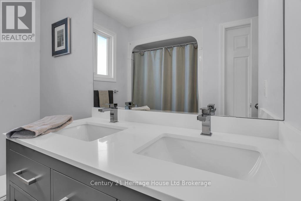 216 Thames Street N, Ingersoll, Ontario  N5C 3E4 - Photo 20 - X12743436