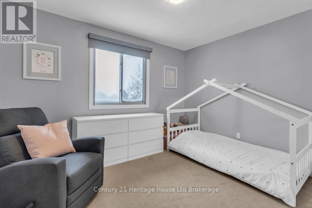 216 Thames Street N, Ingersoll, Ontario  N5C 3E4 - Photo 18 - X12743436