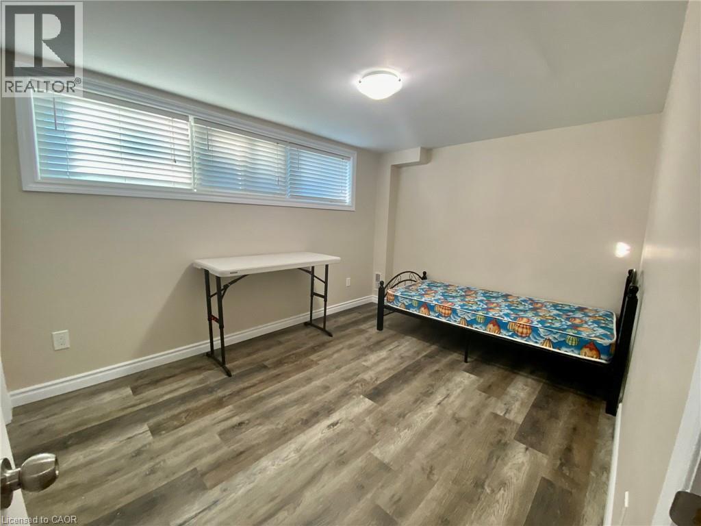 109 Moccasin Drive, Waterloo, Ontario  N2L 4C2 - Photo 5 - 40802654