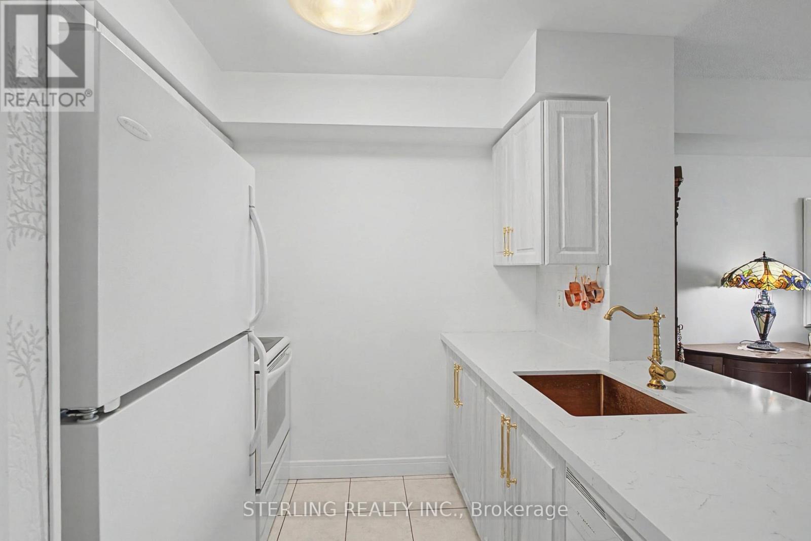 1909 - 31 Bales Avenue, Toronto, Ontario  M2N 7L6 - Photo 8 - C12753720