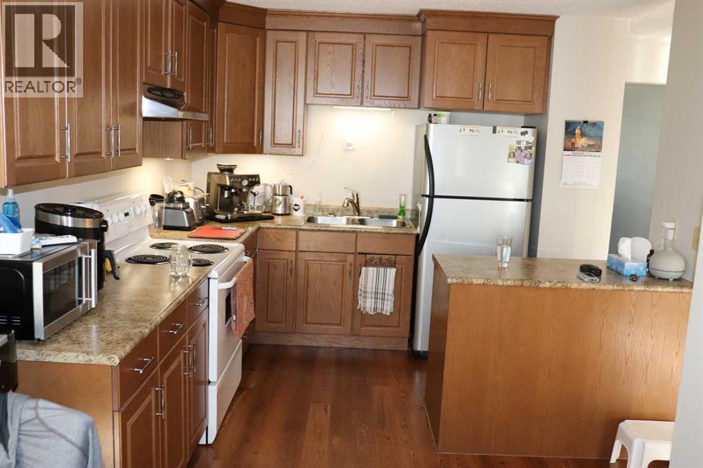 22, 5437 10 Avenue, Edson, Alberta  T7E 1K2 - Photo 5 - A2245717