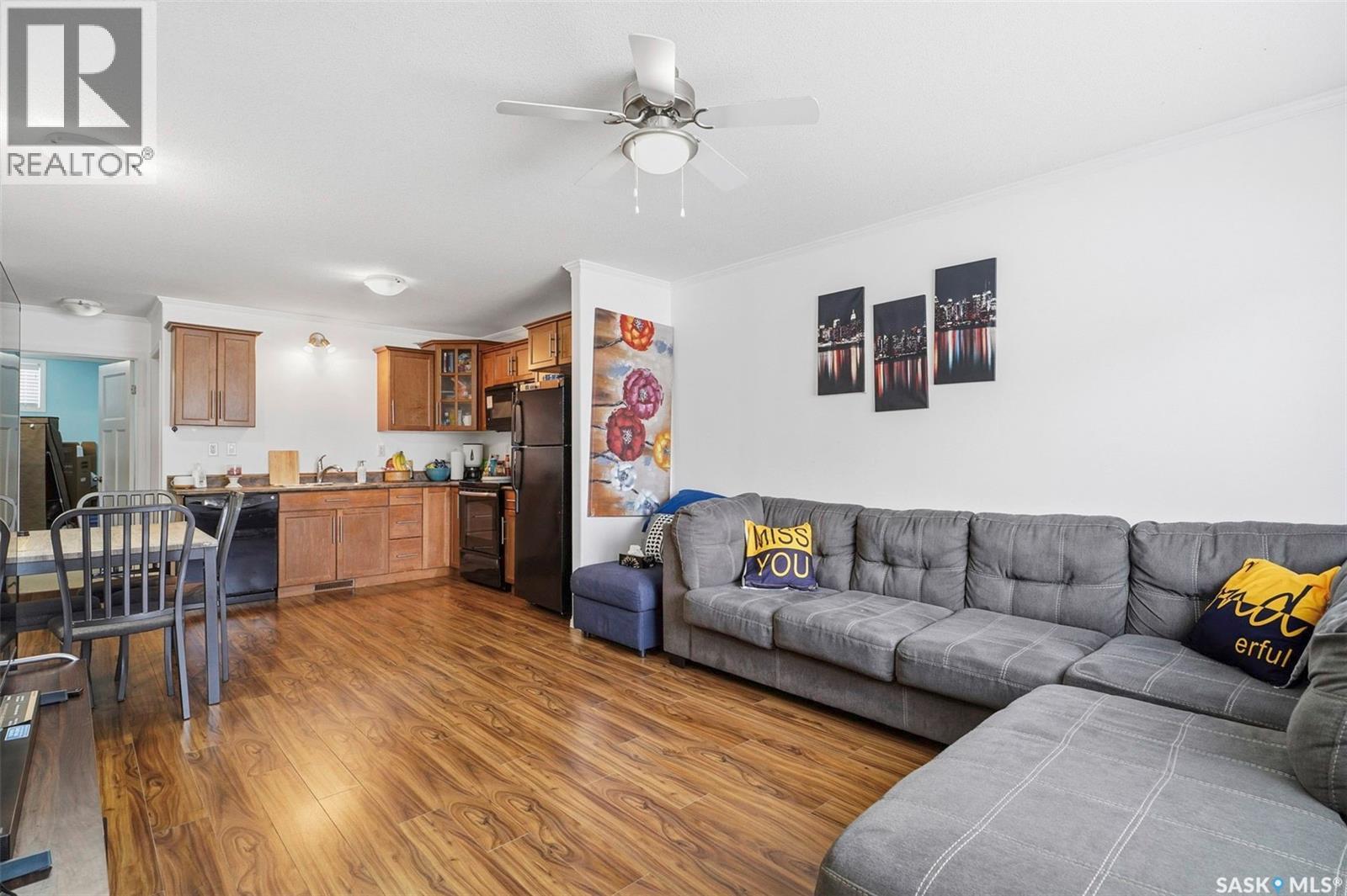 105 110 Shillington Crescent, Saskatoon, Saskatchewan  S7M 3Z8 - Photo 4 - SK027676