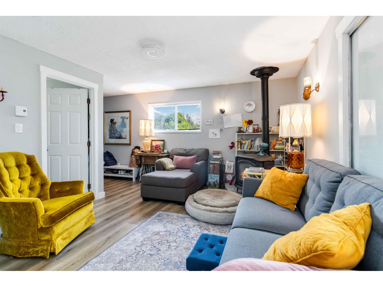 10087 Mountainview Road, Mission, British Columbia  V2V 4J1 - Photo 7 - R3072322