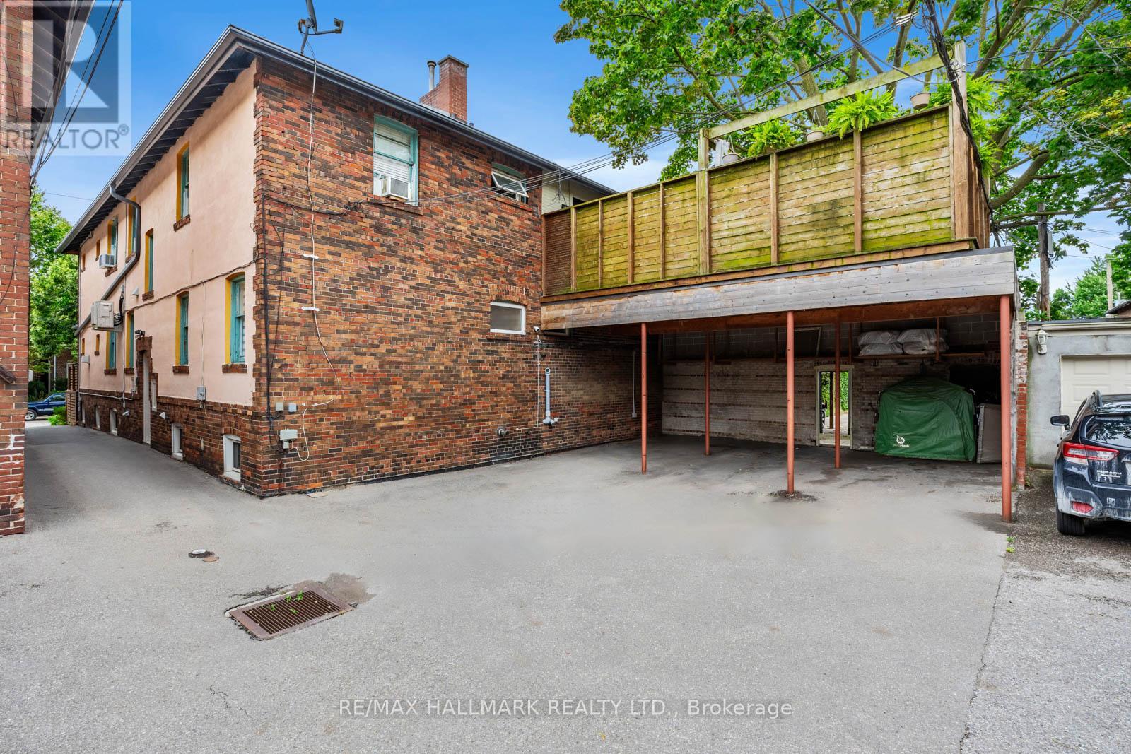 Main - 24 Hammersmith Avenue, Toronto, Ontario  M4E 2W4 - Photo 31 - E12753736