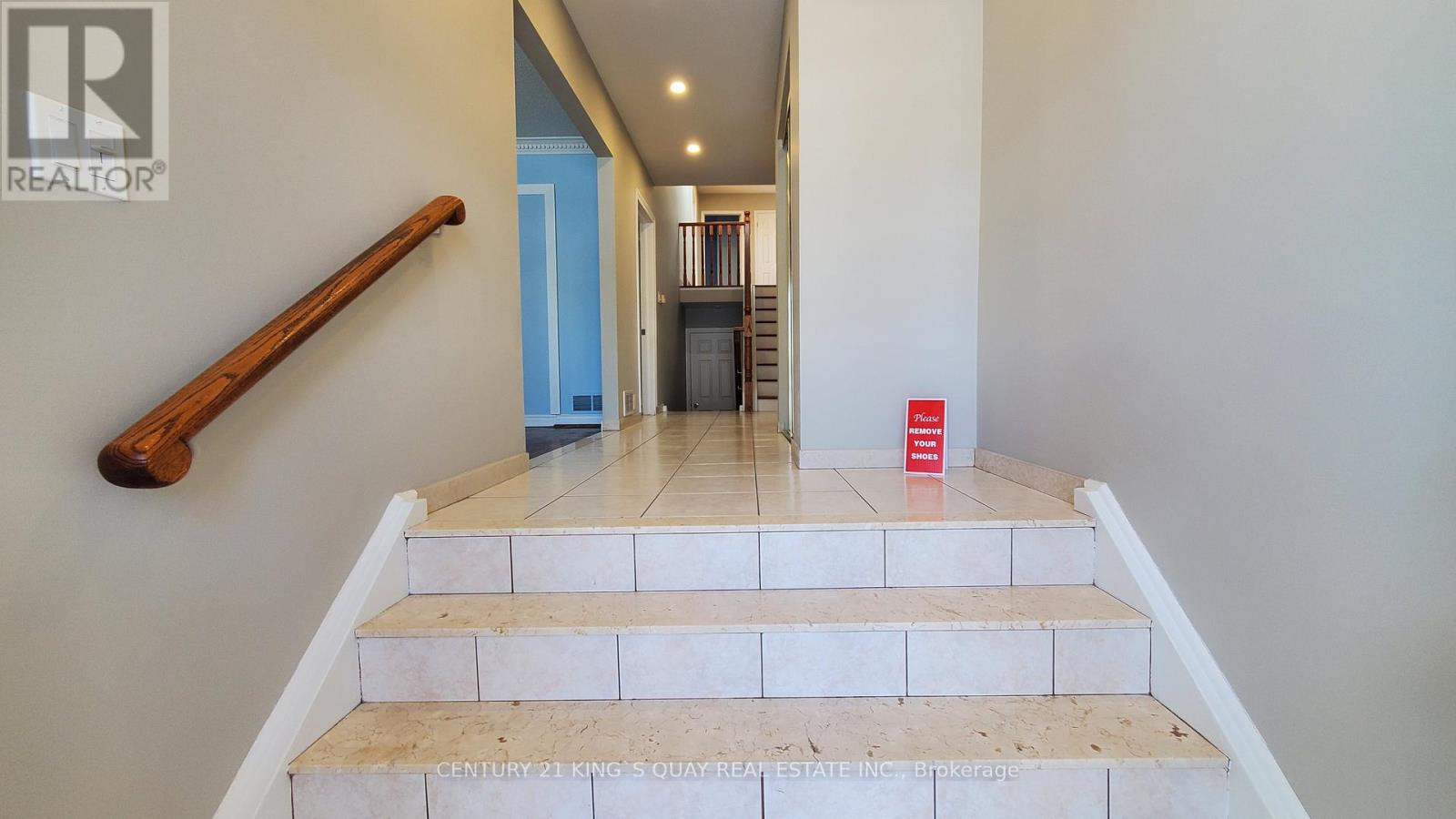 49 Chartland Boulevard S, Toronto, Ontario  M1S 2R5 - Photo 2 - E12753762