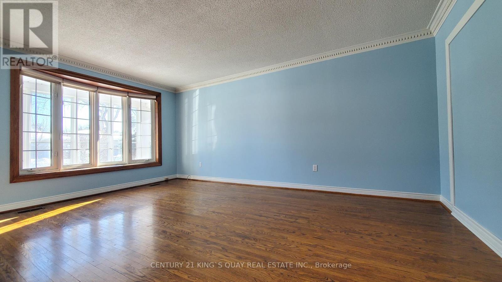 49 Chartland Boulevard S, Toronto, Ontario  M1S 2R5 - Photo 3 - E12753762