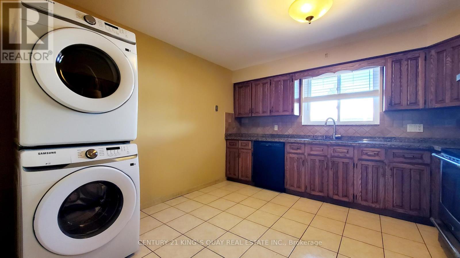 49 Chartland Boulevard S, Toronto, Ontario  M1S 2R5 - Photo 9 - E12753762