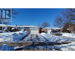 49 CHARTLAND BOULEVARD S, Toronto, Ontario