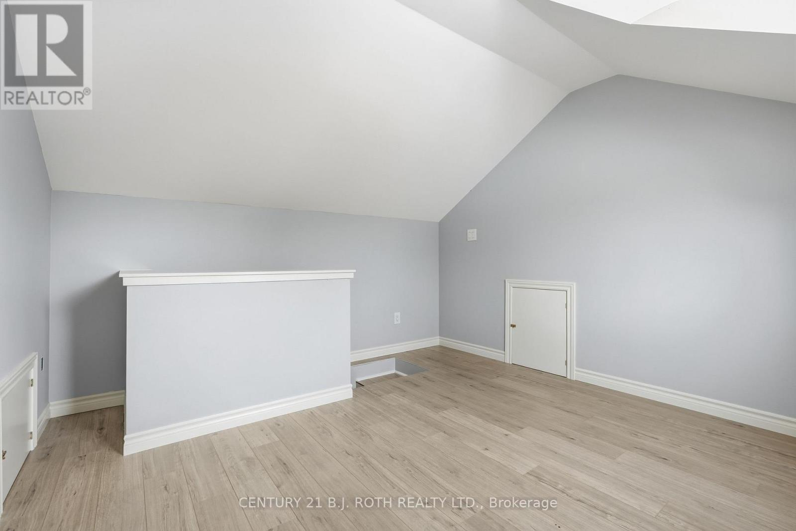 116 Burton Avenue, Barrie, Ontario  L4N 2R8 - Photo 37 - S12736220