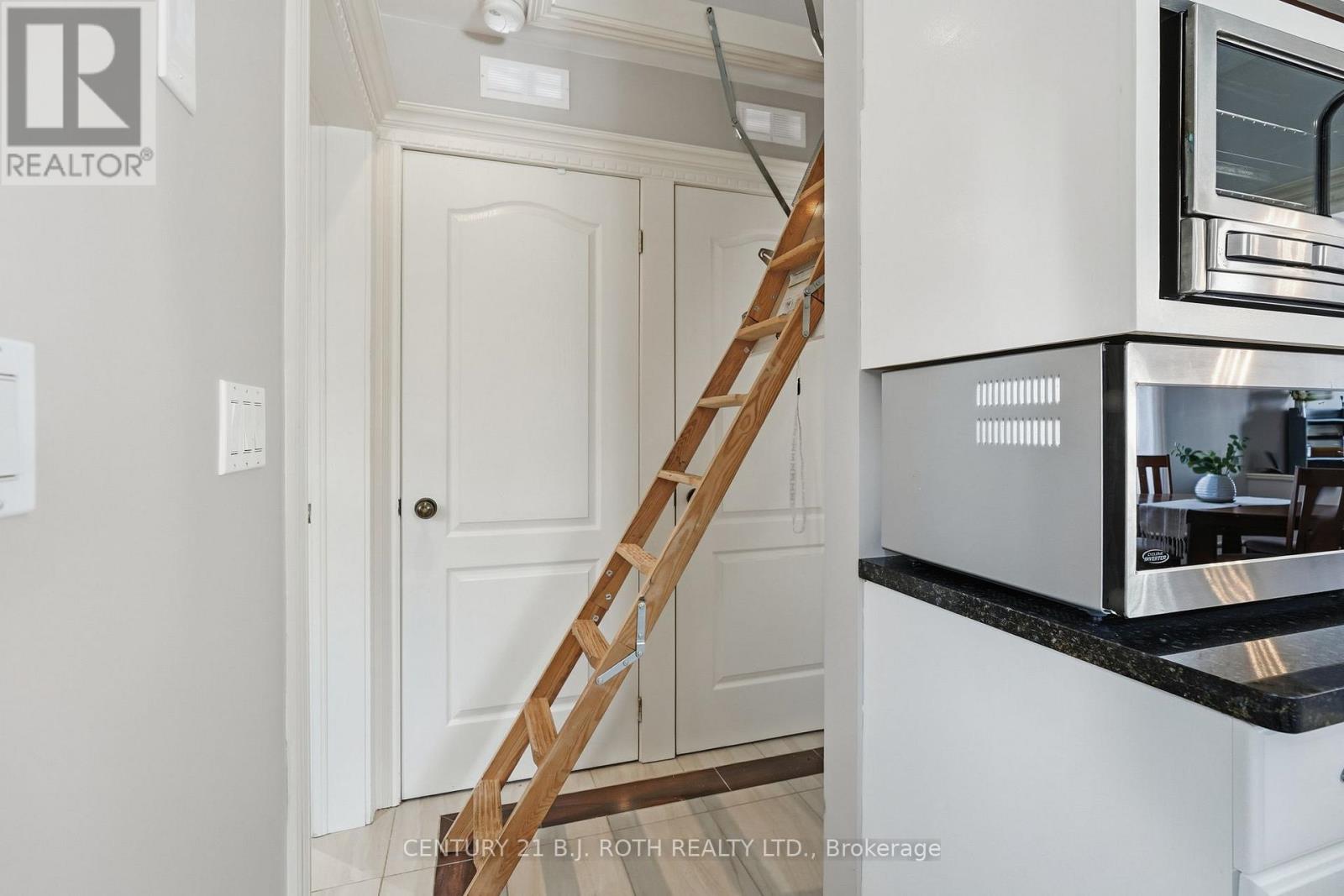 116 Burton Avenue, Barrie, Ontario  L4N 2R8 - Photo 35 - S12736220