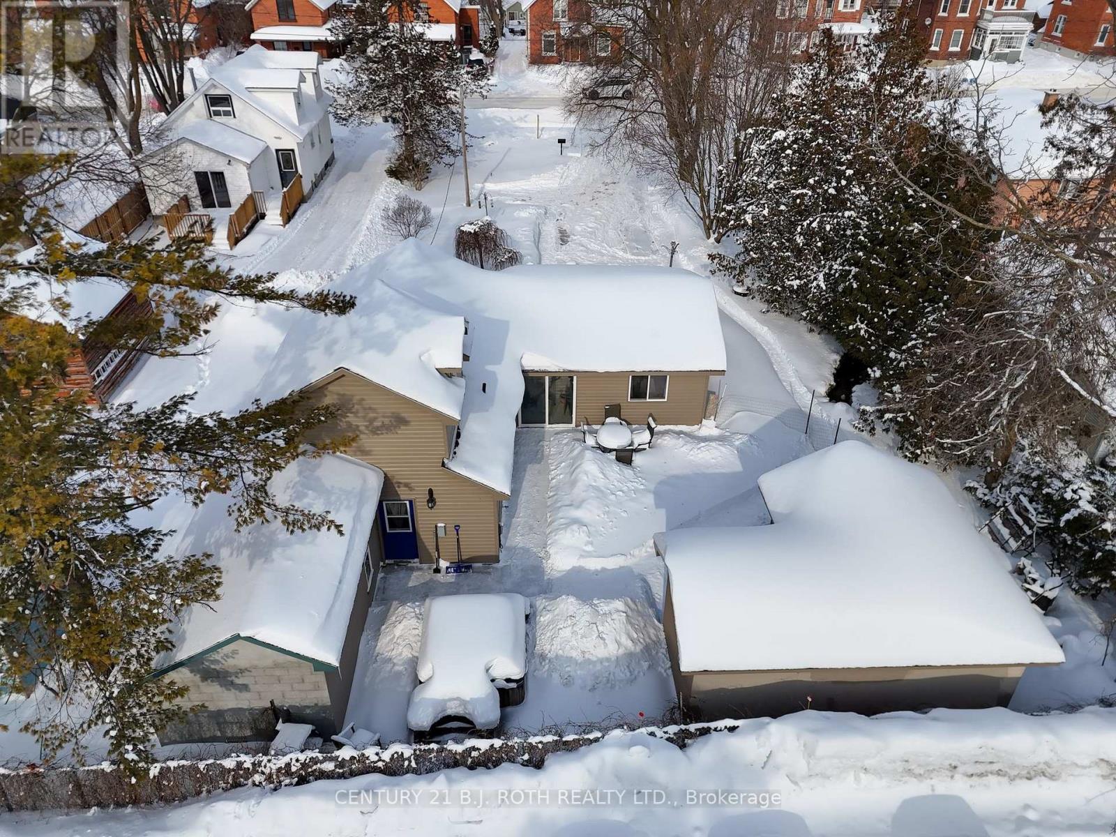 116 Burton Avenue, Barrie, Ontario  L4N 2R8 - Photo 46 - S12736220