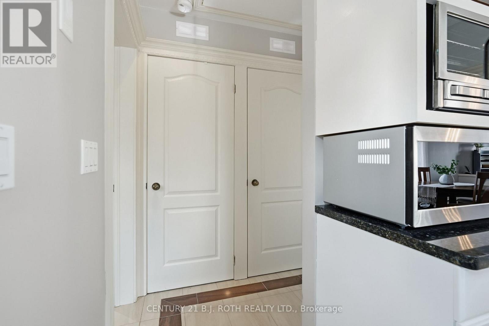 116 Burton Avenue, Barrie, Ontario  L4N 2R8 - Photo 34 - S12736220