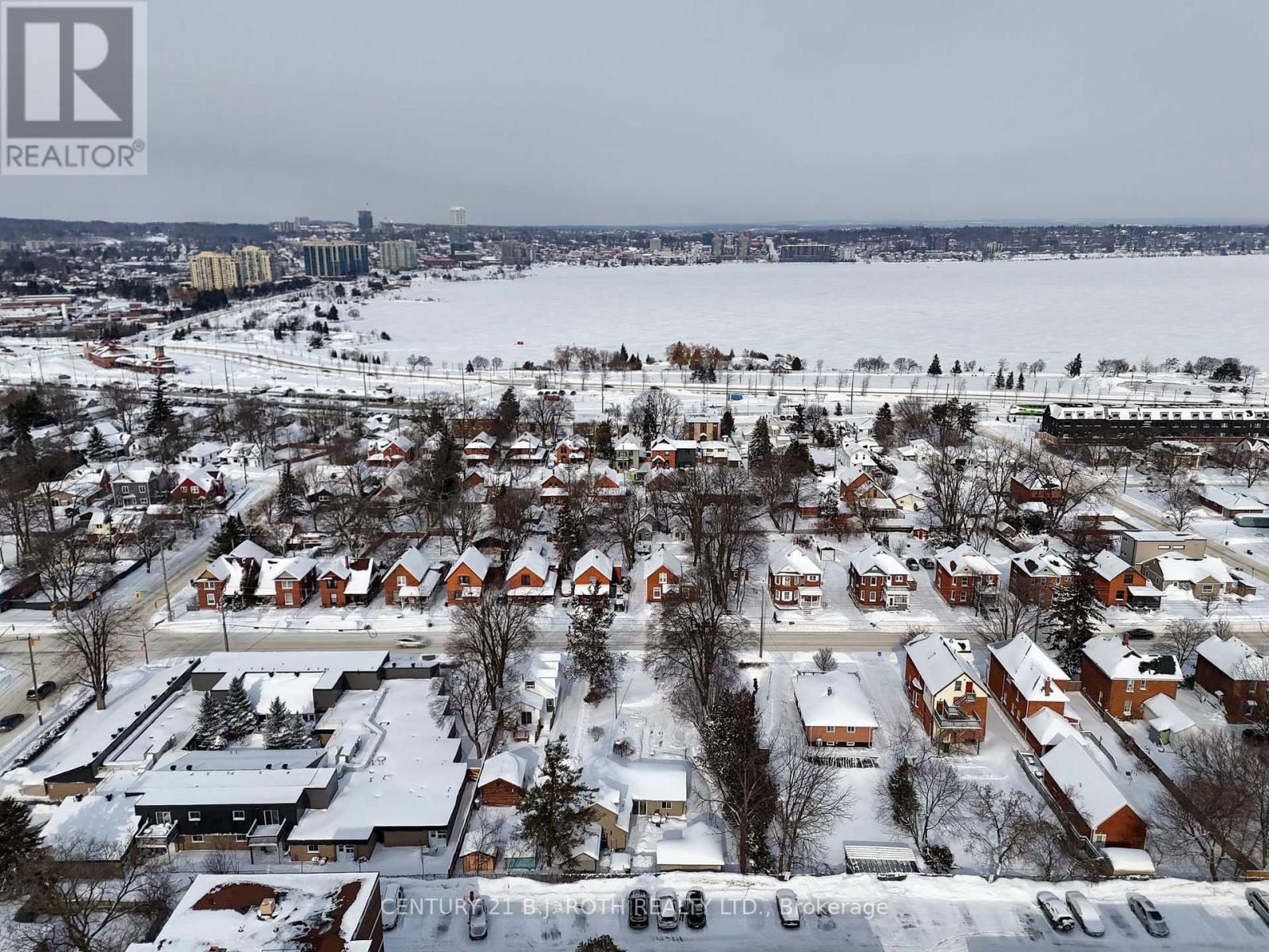 116 Burton Avenue, Barrie, Ontario  L4N 2R8 - Photo 47 - S12736220