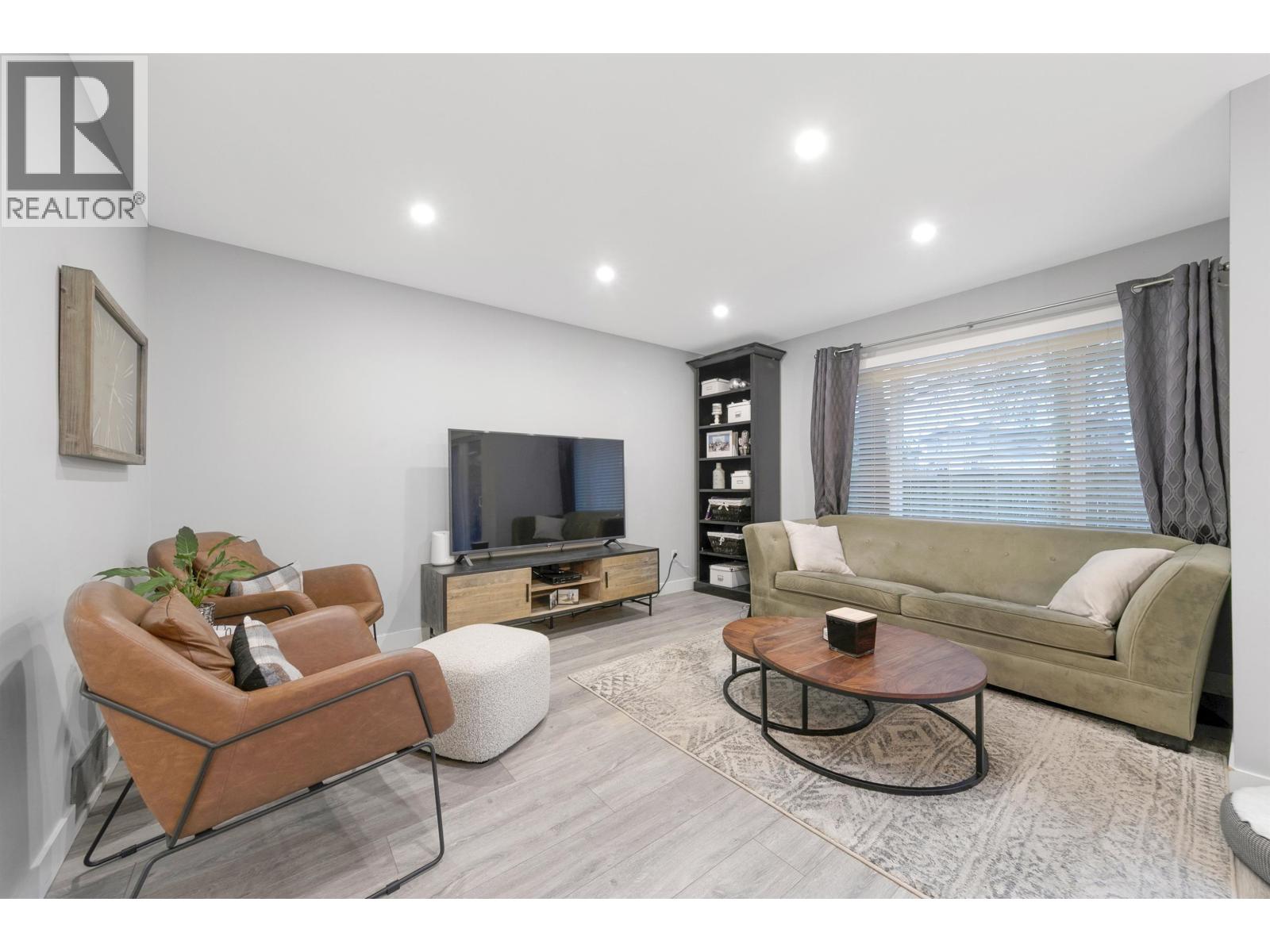 469 Carlsen Place, Port Moody, British Columbia  V3H 4A1 - Photo 5 - R3085051