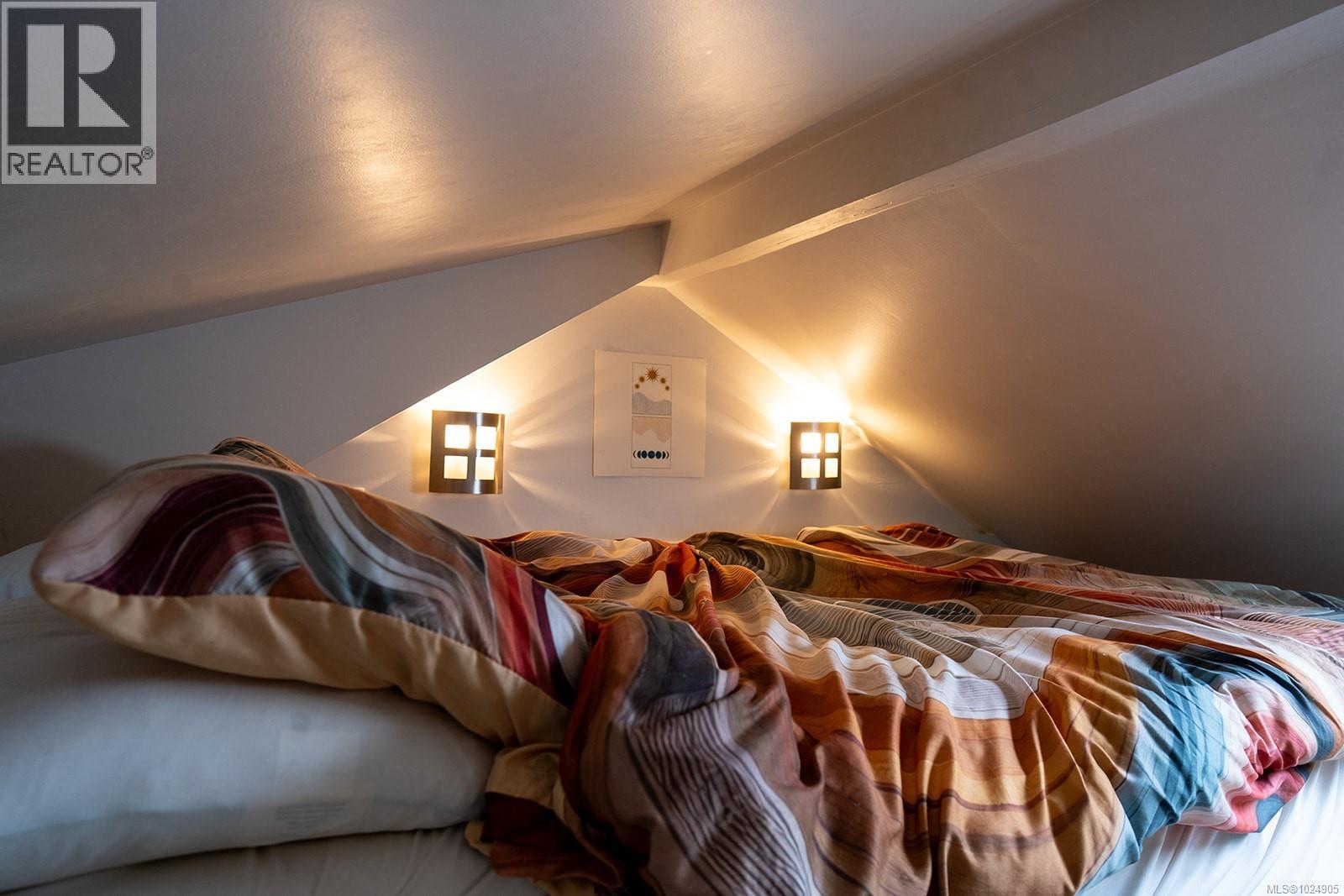 2508 Shakespeare St, Victoria, British Columbia  V8R 4G5 - Photo 38 - 1024905