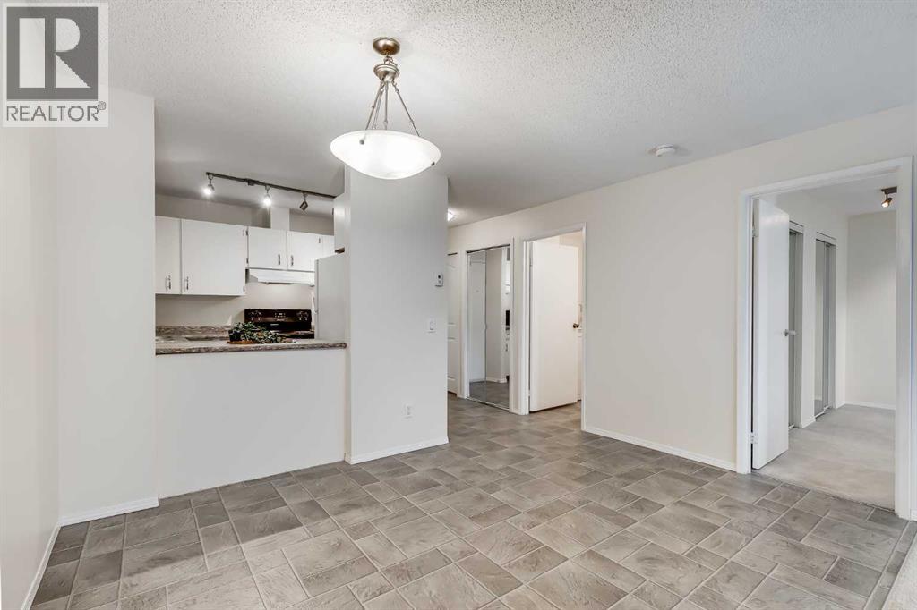 2466, 70 Glamis Drive Sw, Calgary, Alberta  T3E 6T6 - Photo 20 - A2282194