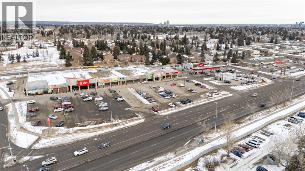 2466, 70 Glamis Drive Sw, Calgary, Alberta  T3E 6T6 - Photo 32 - A2282194