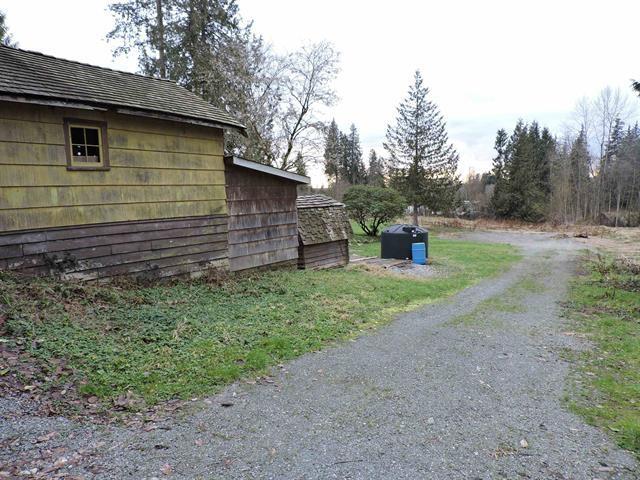 10053 Wolfe Street, Mission, British Columbia  V4S 1G7 - Photo 13 - R3085151