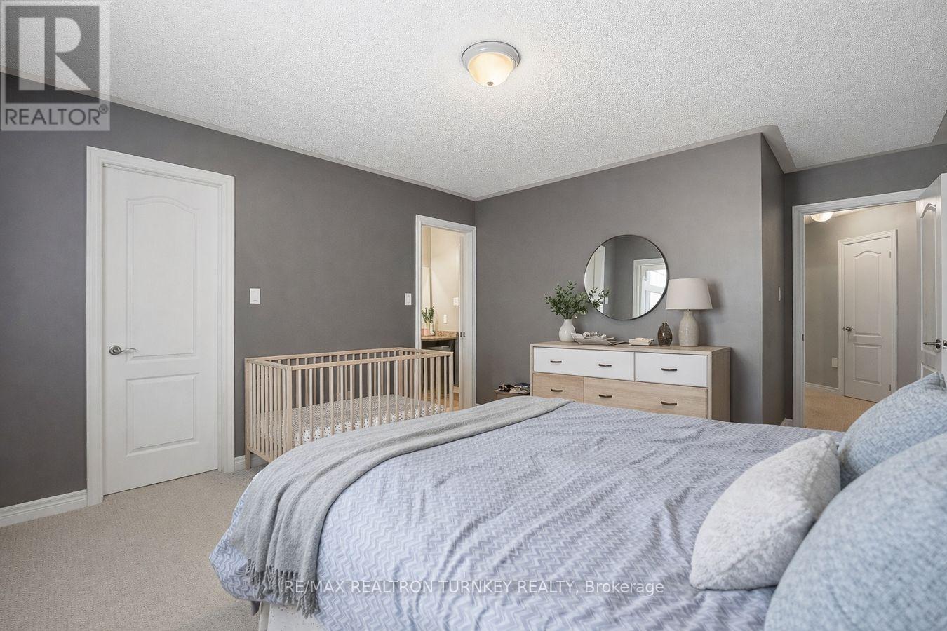 86 Donald Stewart Crescent, East Gwillimbury, Ontario  L0G 1M0 - Photo 19 - N12753692